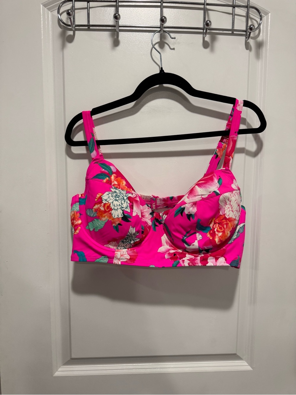 Floral Underwire Bikini top in Hot Pink